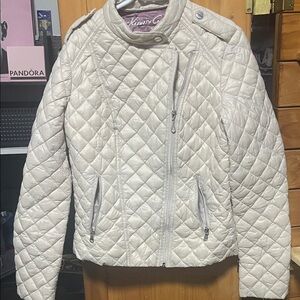 Kenneth Cole Women's Off-White Quilted Puffer Jacket